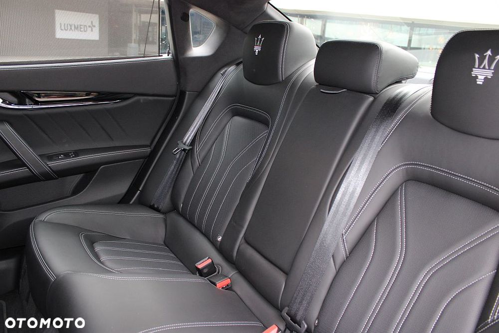 Maserati Quattroporte Modena - 15