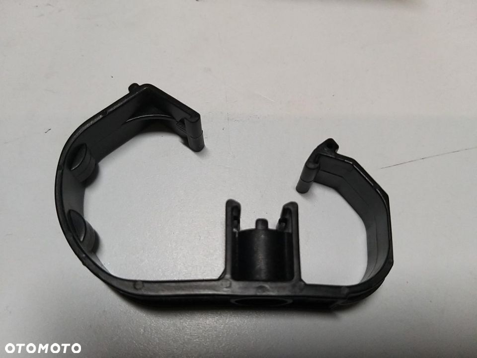 UCHWYT przewodu  wspornik VW Seat Caddy Derby PASSAT 4motion Syncro 357422939A - 2