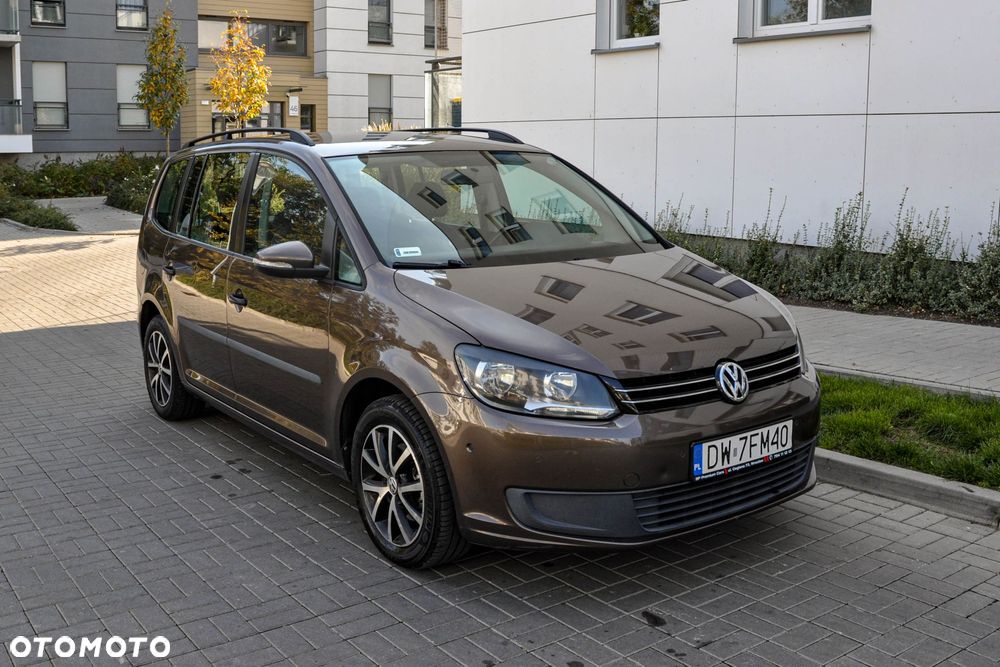 Volkswagen Touran - 6