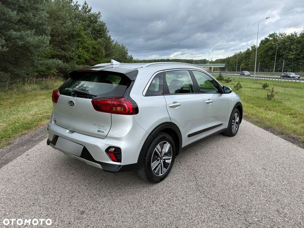 Kia Niro 1.6 GDI Hybrid M - 4