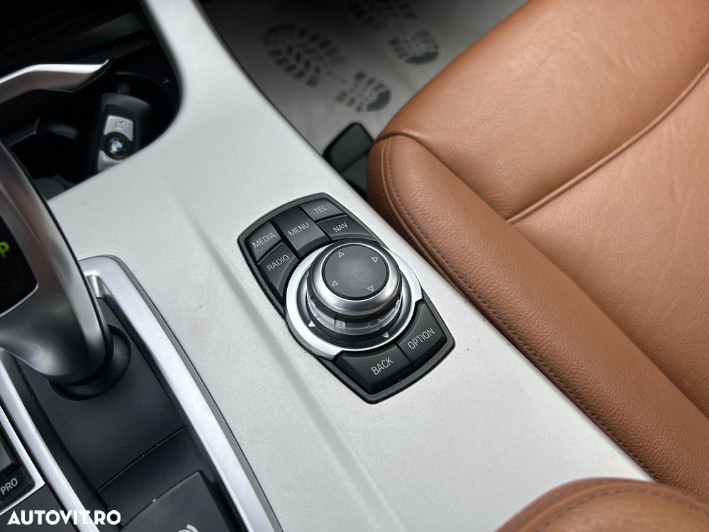 BMW X3 sDrive18d AT MHEV - 18