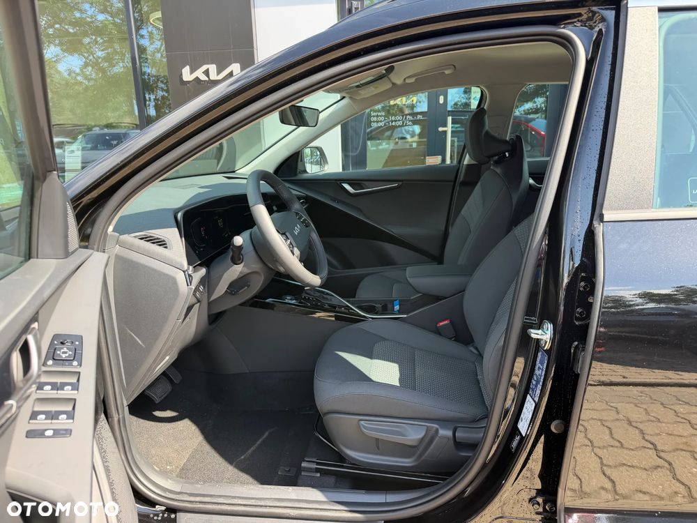 Kia Niro 1.6 GDI Hybrid M - 9