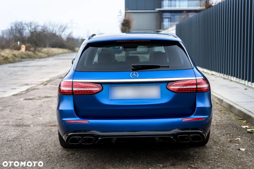 Mercedes-Benz Klasa E AMG 63 S 4Matic+ 9G-TRONIC - 15