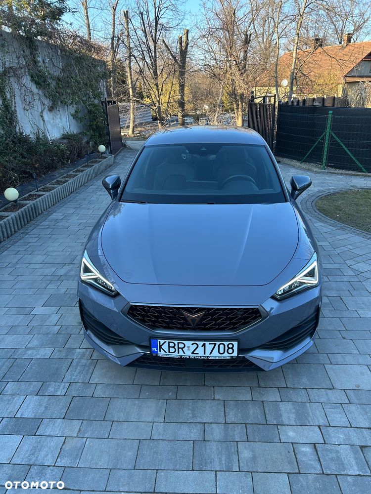 Cupra Leon 1.5 eTSI DSG Tribe Edition - 3