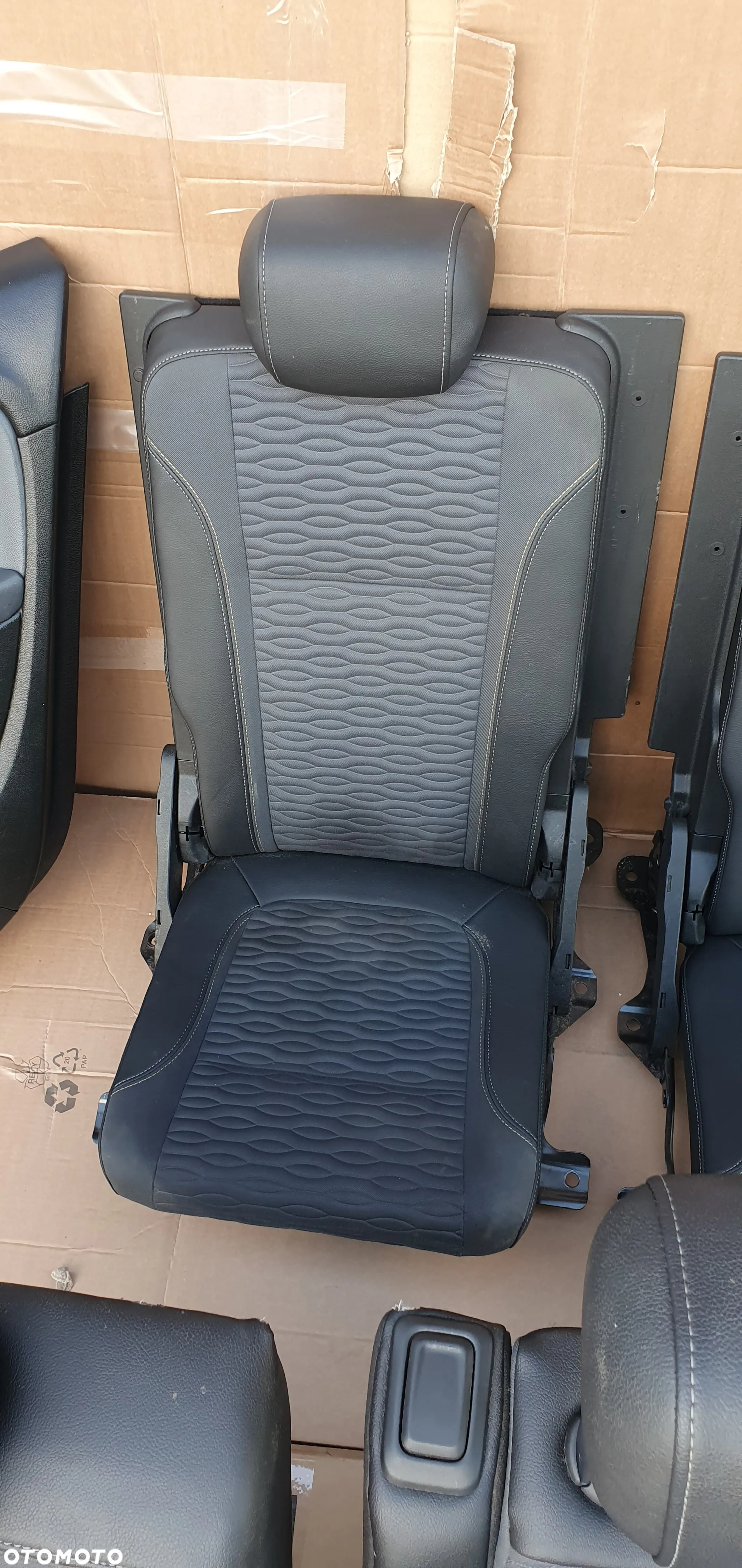 Fotele komplet kanapa pół skóra fotele boczki Opel Zafira C - 8