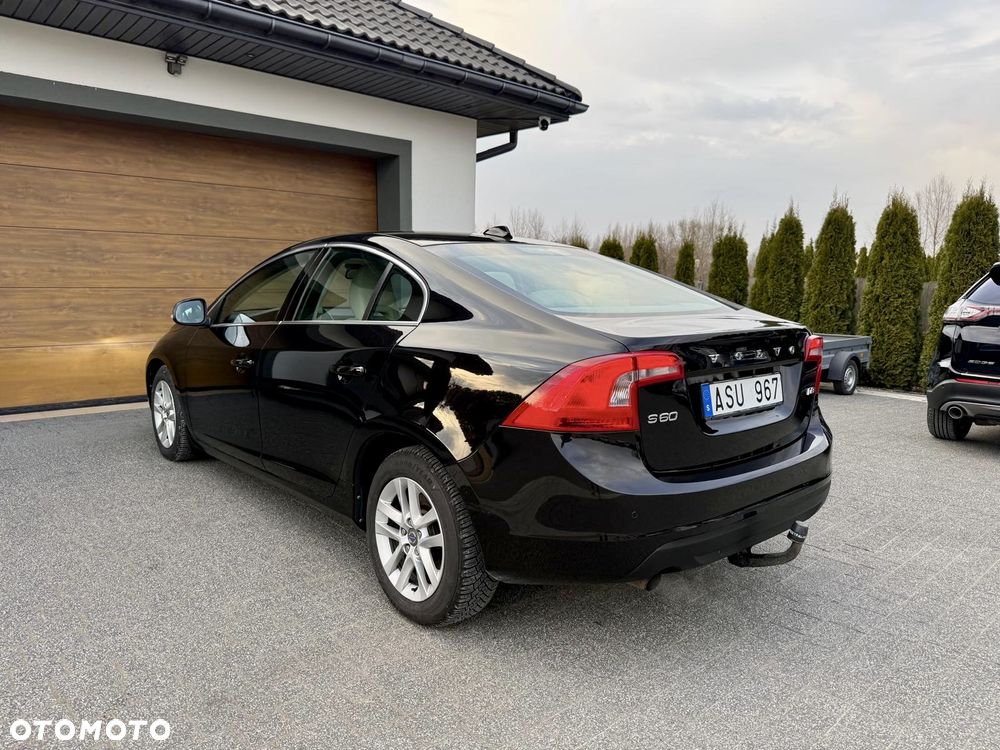 Volvo S60 D4 Momentum - 6