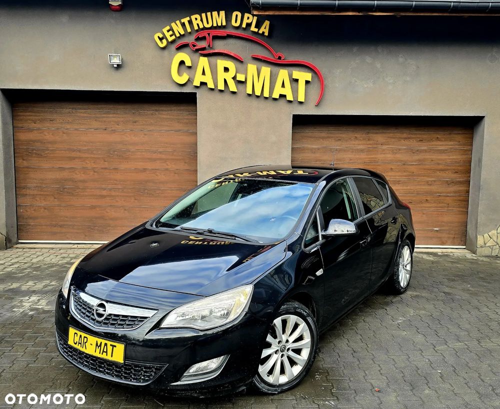 Opel Astra 1.4 Turbo Cosmo - 2
