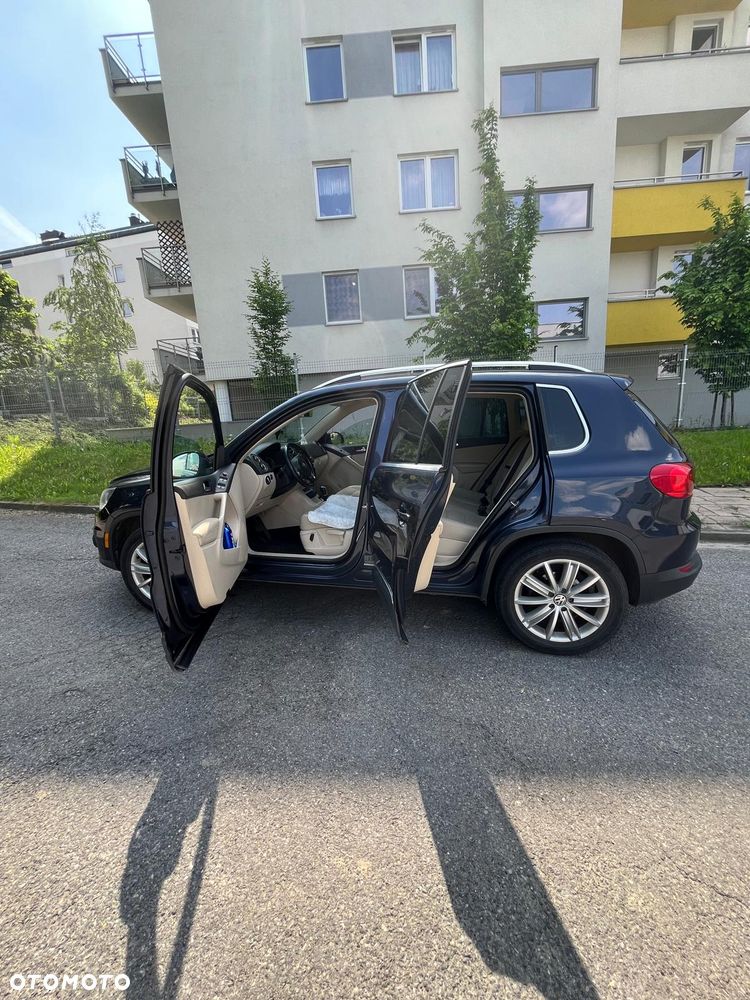 Volkswagen Tiguan - 9
