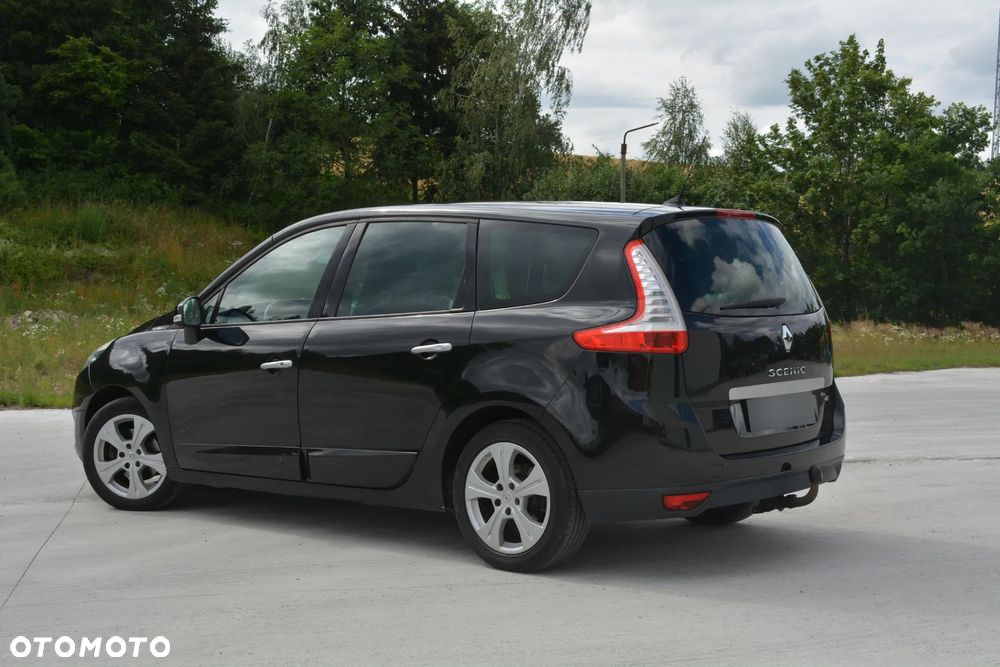 Renault Scenic - 9