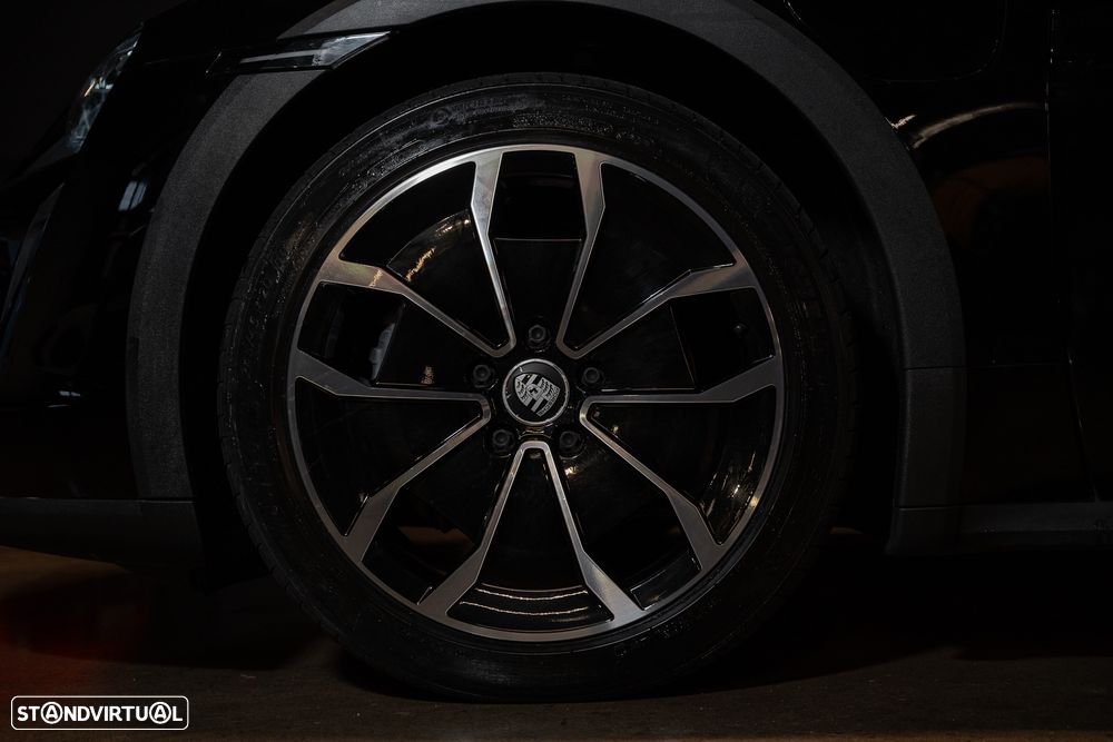 Porsche Taycan Cross Turismo 4 - 9