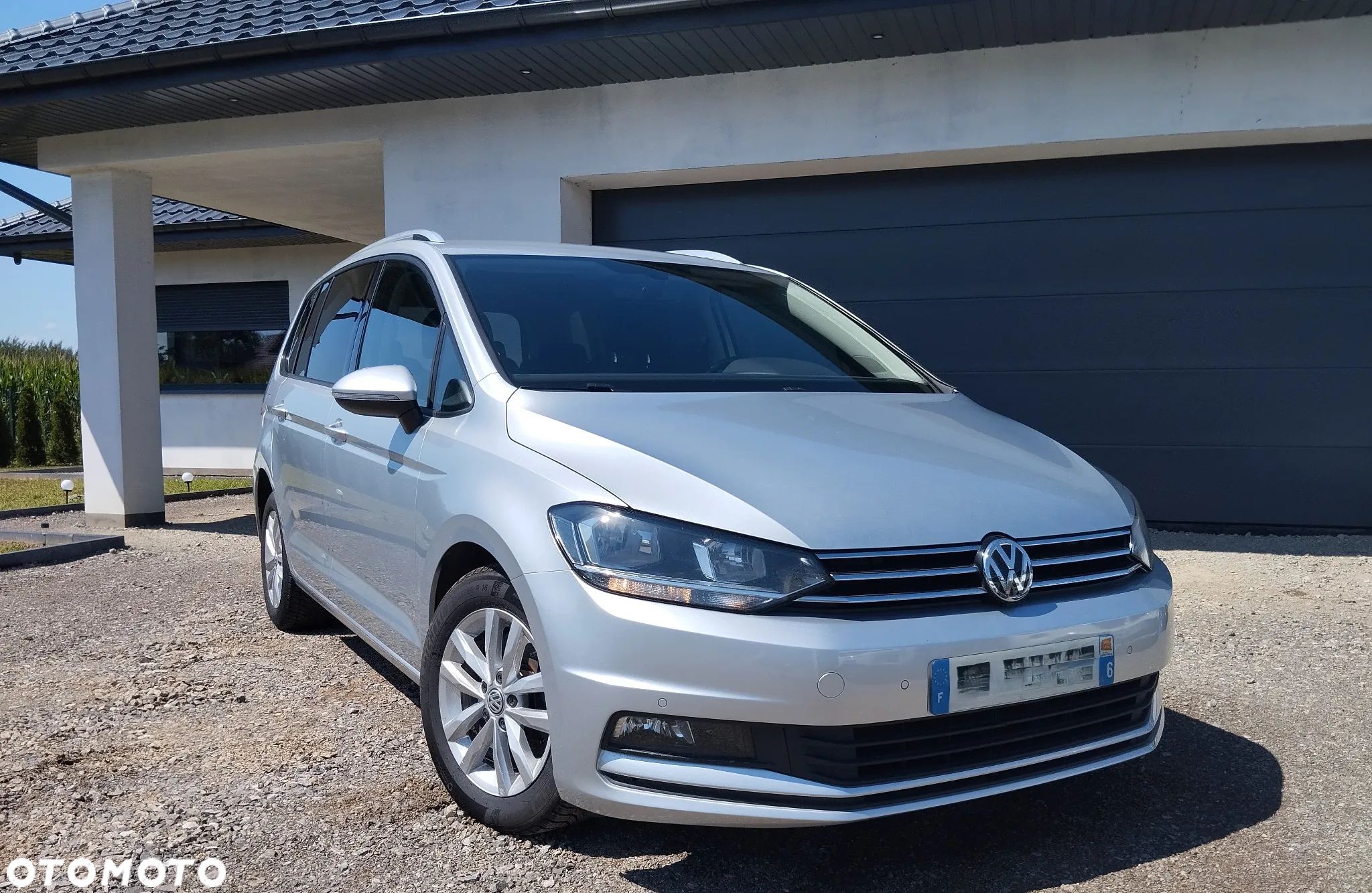 Volkswagen Touran 1.4 TSI BMT Highline DSG - 1