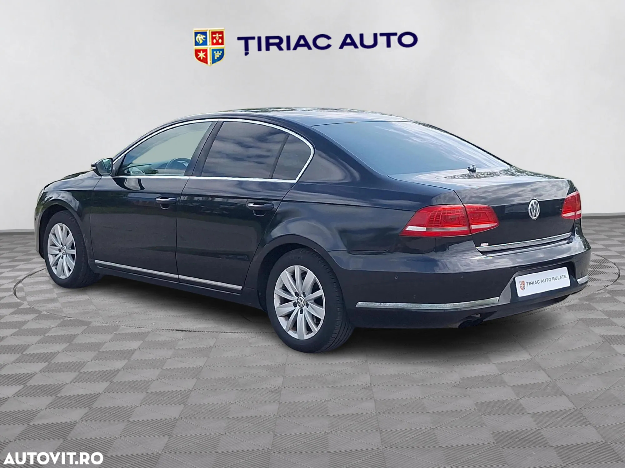 Volkswagen Passat - 3