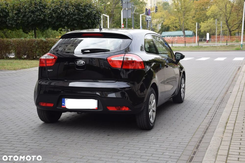 Kia Rio 1.2 M - 6