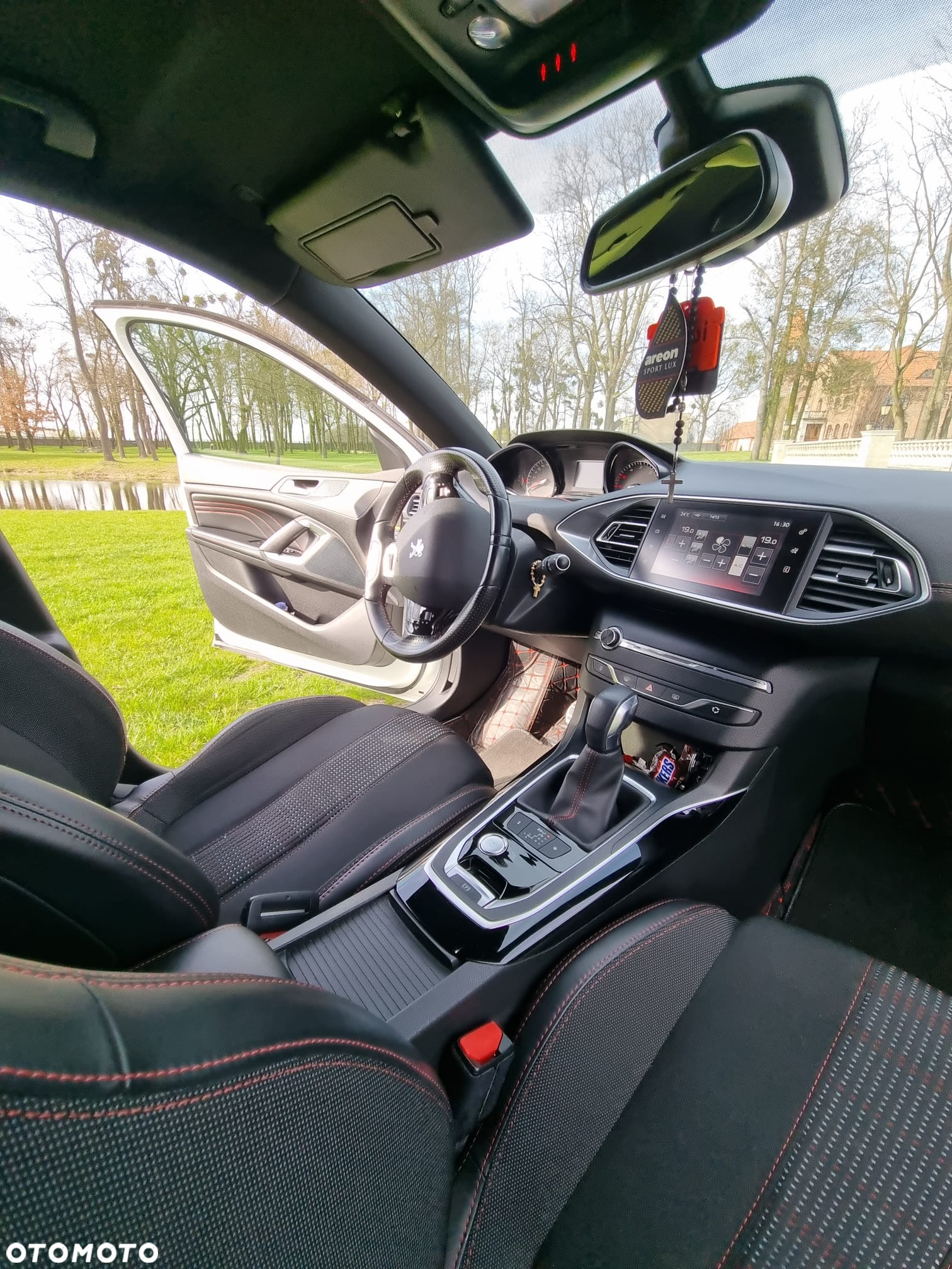 Peugeot 308 BlueHDi FAP 150 EAT6 Stop&Start GT-Line Edition - 18