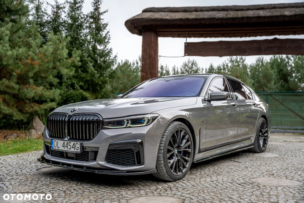 BMW Seria 7 750Ld xDrive sport - 13
