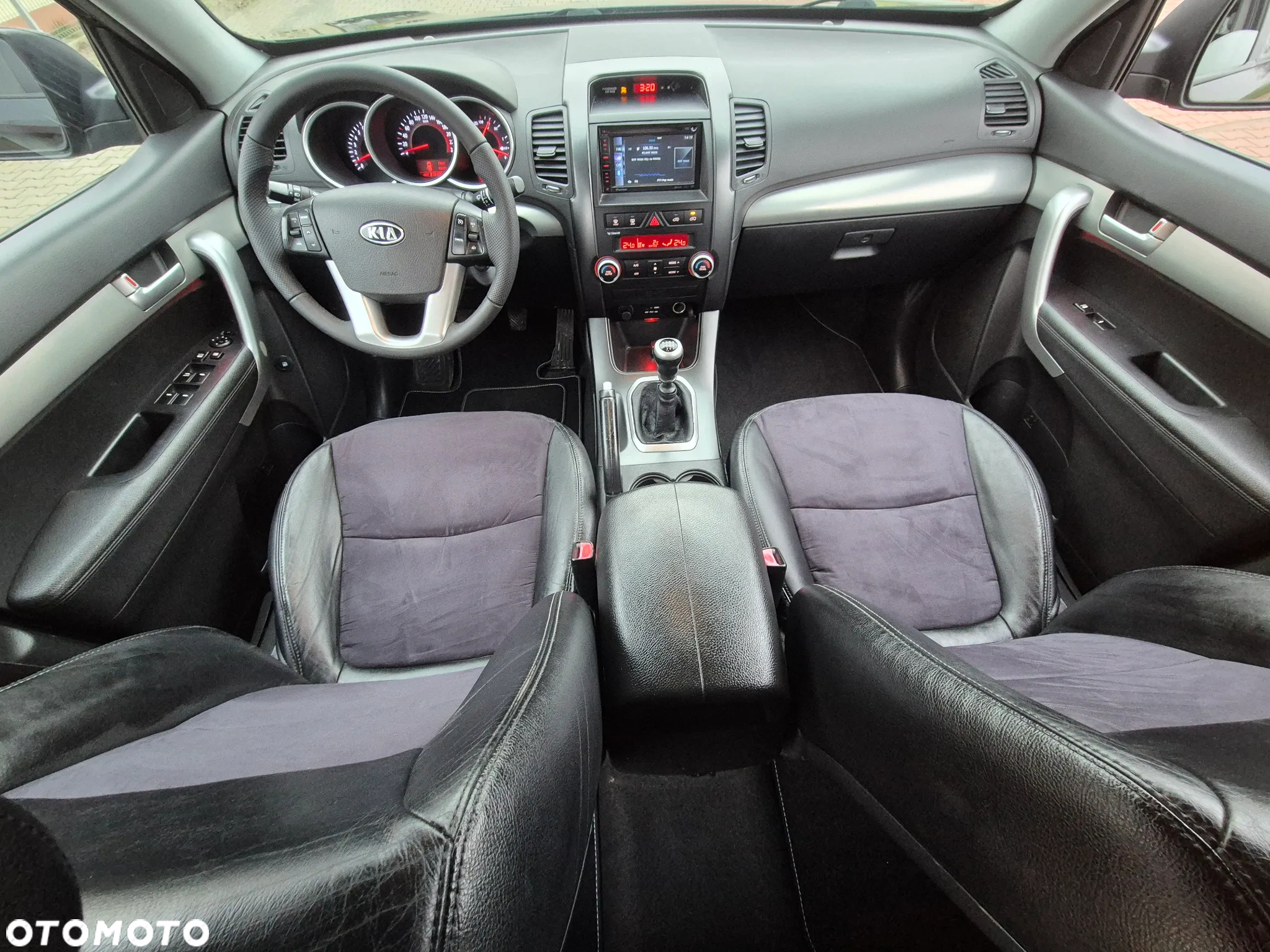 Kia Sorento 2.4 XL - 7