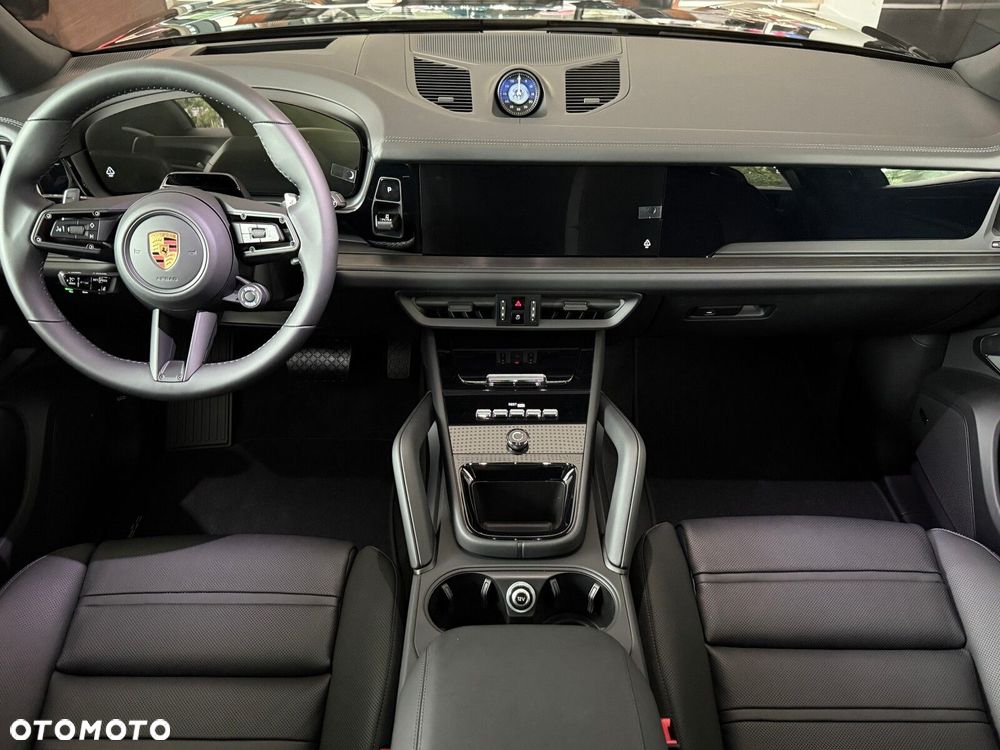 Porsche Cayenne - 26