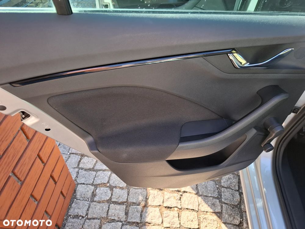Skoda Scala 1.0 TSI Ambition - 28