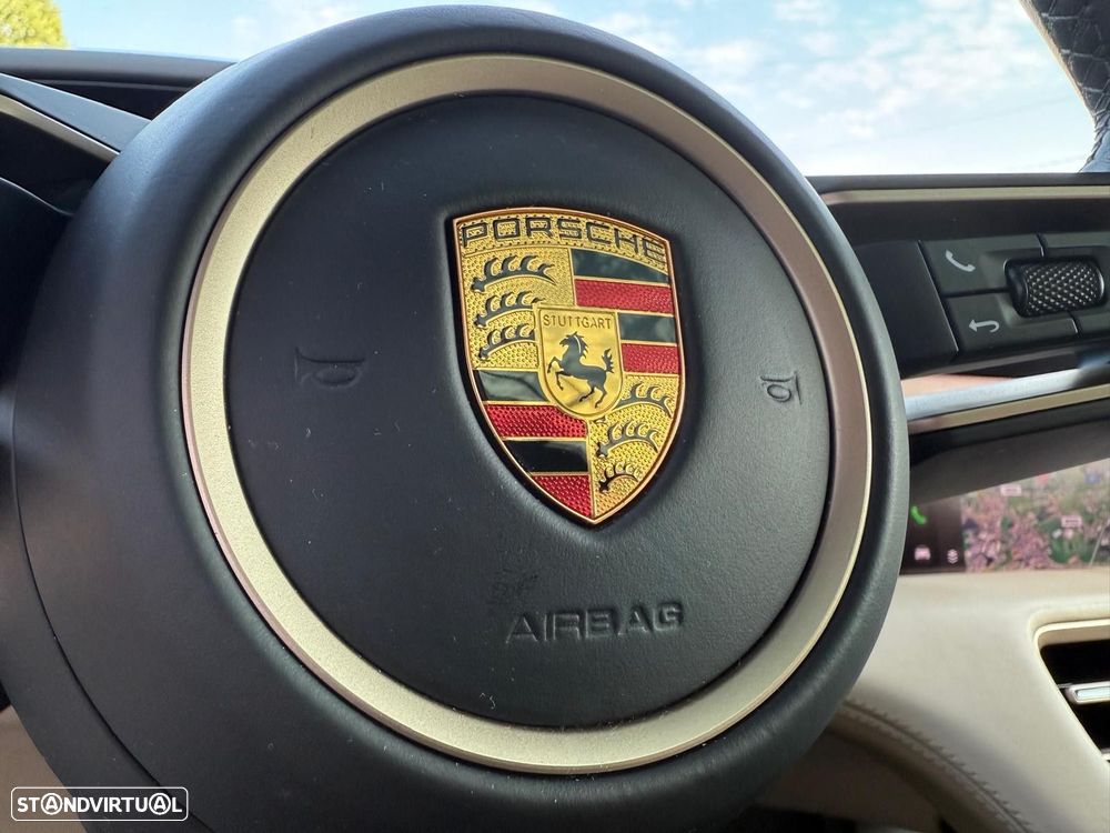 Porsche Taycan bateria Performance Plus - 28