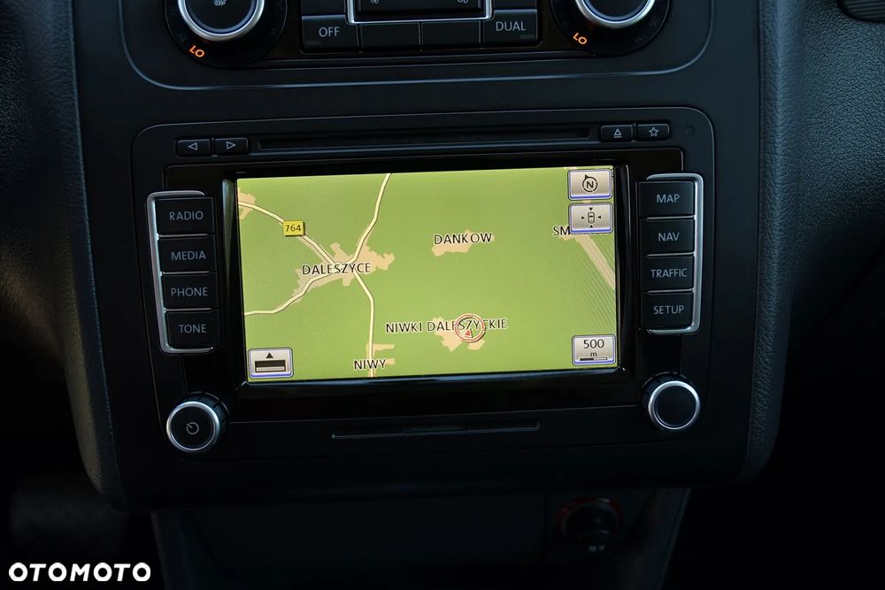 Volkswagen Touran 2.0 TDI DPF Highline DSG - 33