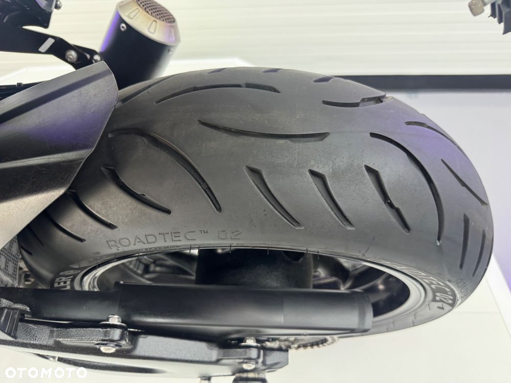 Suzuki GSX - 10
