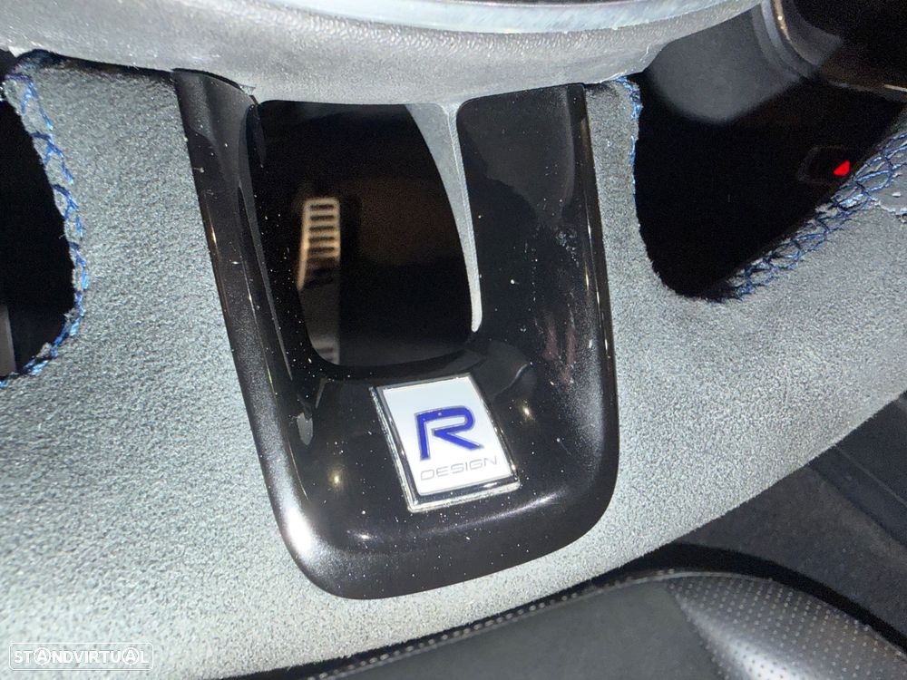 Volvo XC 60 2.0 T8 PHEV R-Design AWD - 50