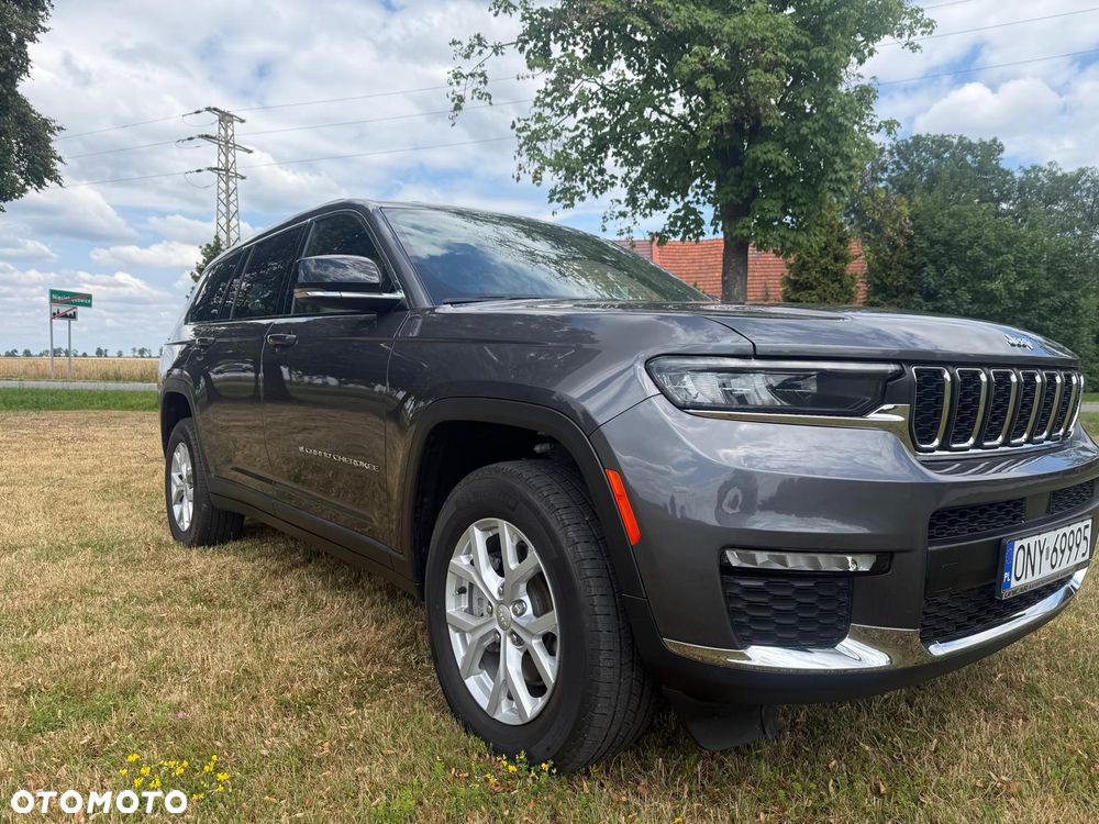 Jeep Grand Cherokee - 11