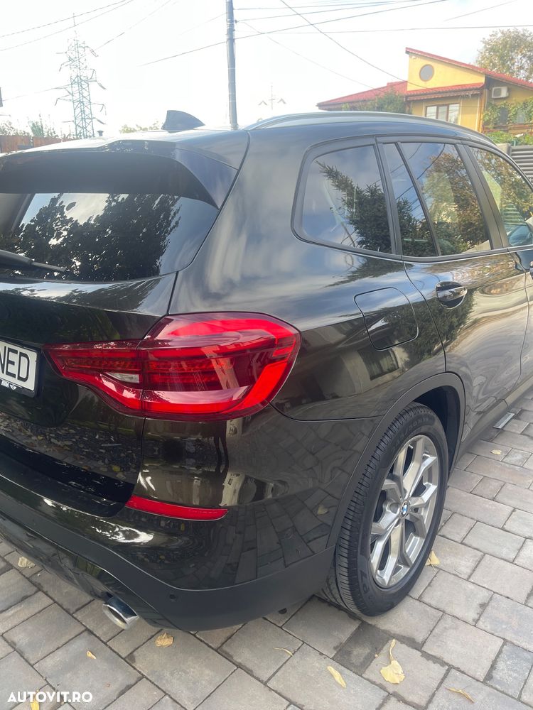 BMW X3 xDrive20i Aut. Advantage - 5