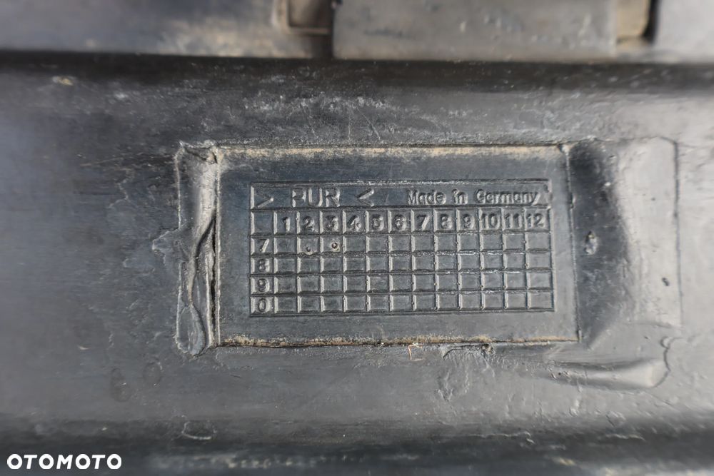 NOWA LISTWA PROGOWA PRÓG PRAWA LEWA VW GOLF V 5 1K0 CARACTERE CA120150L CA120150R - 28