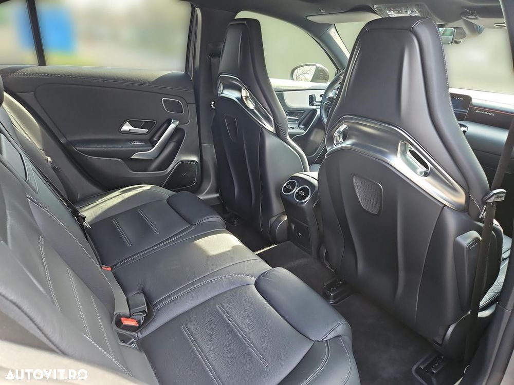 Mercedes-Benz A 35 AMG - 29