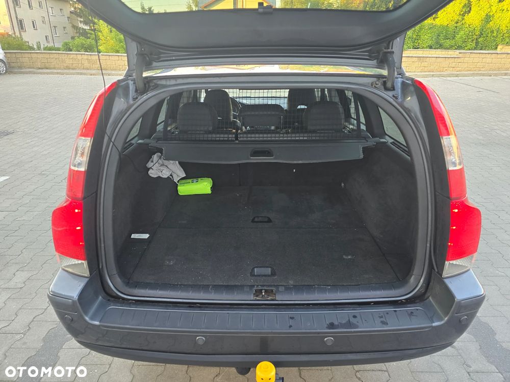 Volvo V70 D Kinetic - 10
