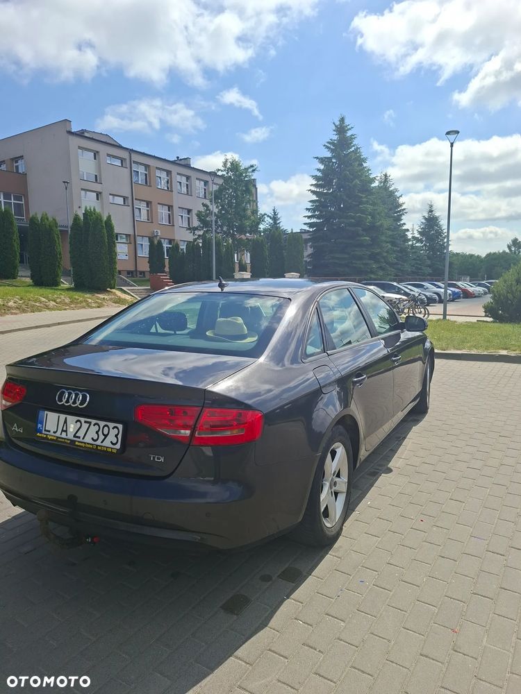 Audi A4 Limousine 2.0 TDI - 8