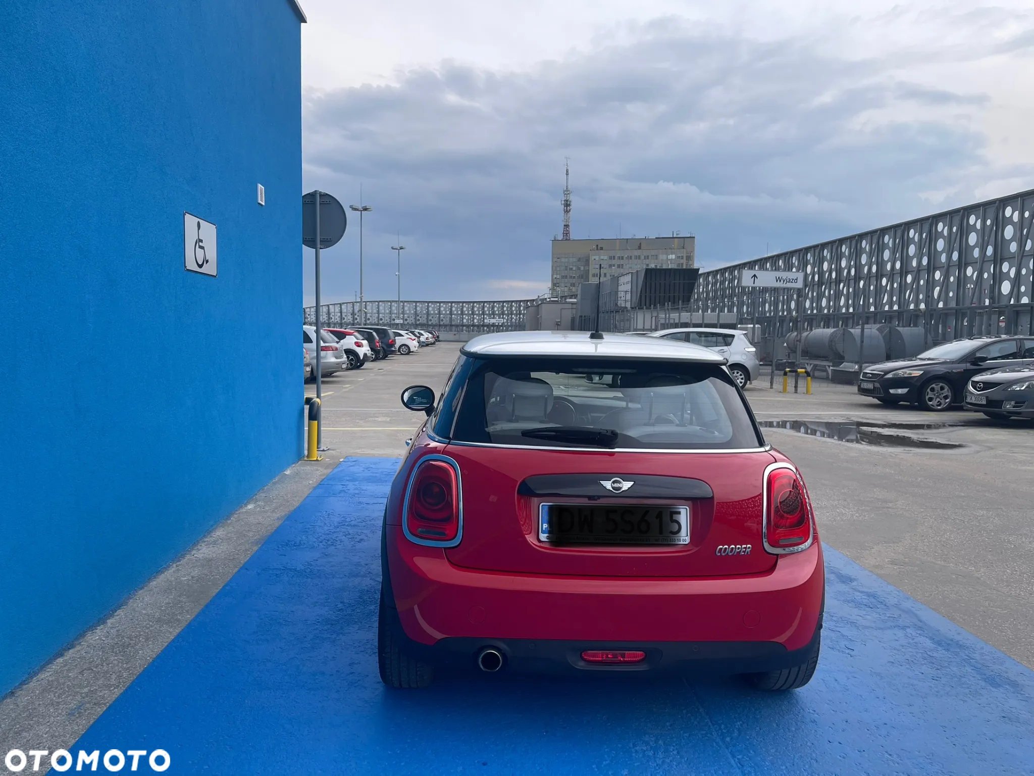 MINI Cooper Standard - 10