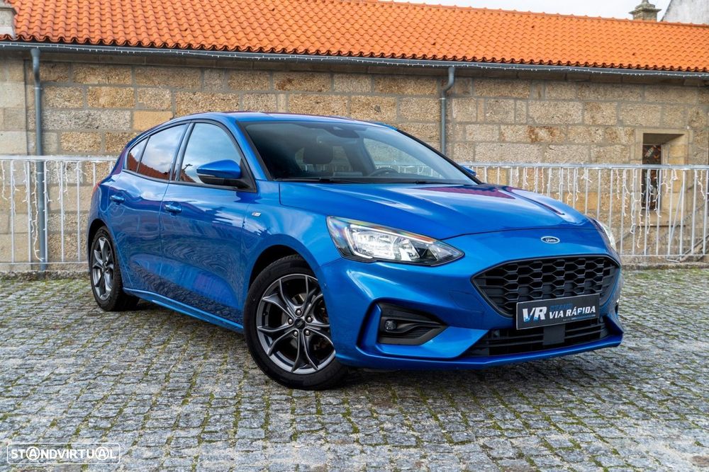 Ford Focus 1.0 EcoBoost MHEV ST-Line - 4