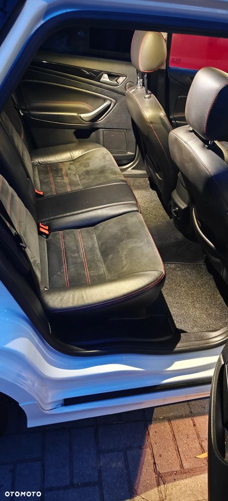 Ford Mondeo 2.0 T Titanium S MPS6 - 4