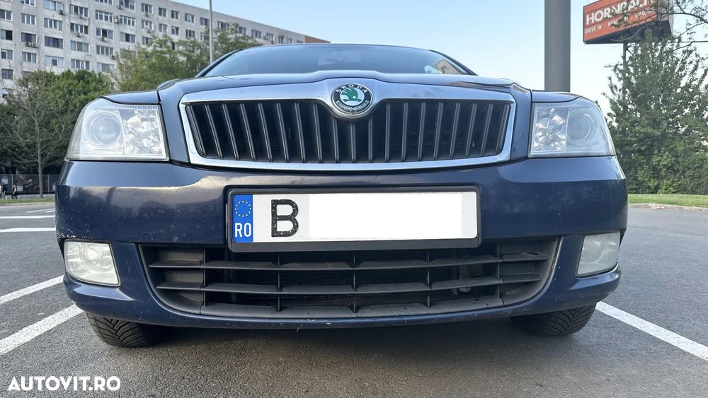 Skoda Octavia 1.6 TDI AMBITION - 12