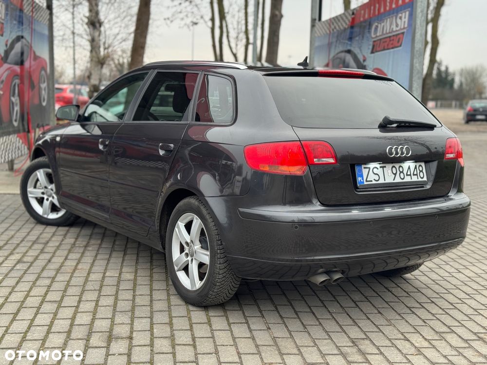 Audi A3 Sportback 2.0 TDI DPF S tronic Ambition - 17