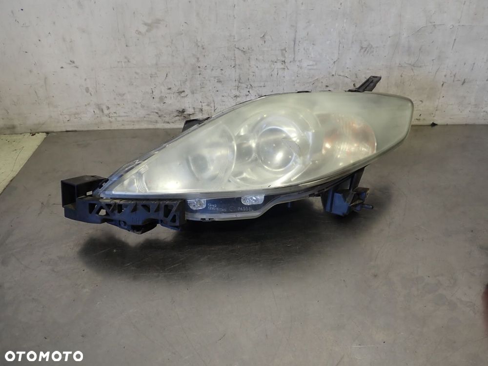 LAMPA LEWA PRZEDNIA SOCZEWKA MAZDA 5 2.0 - 1