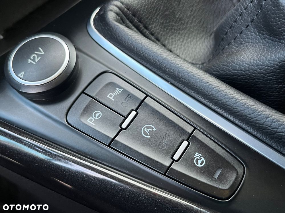 Ford Focus 1.0 EcoBoost Titanium - 10