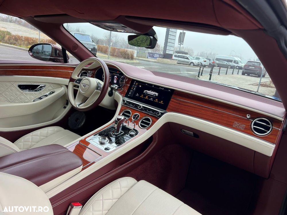 Bentley Continental New GT - 12
