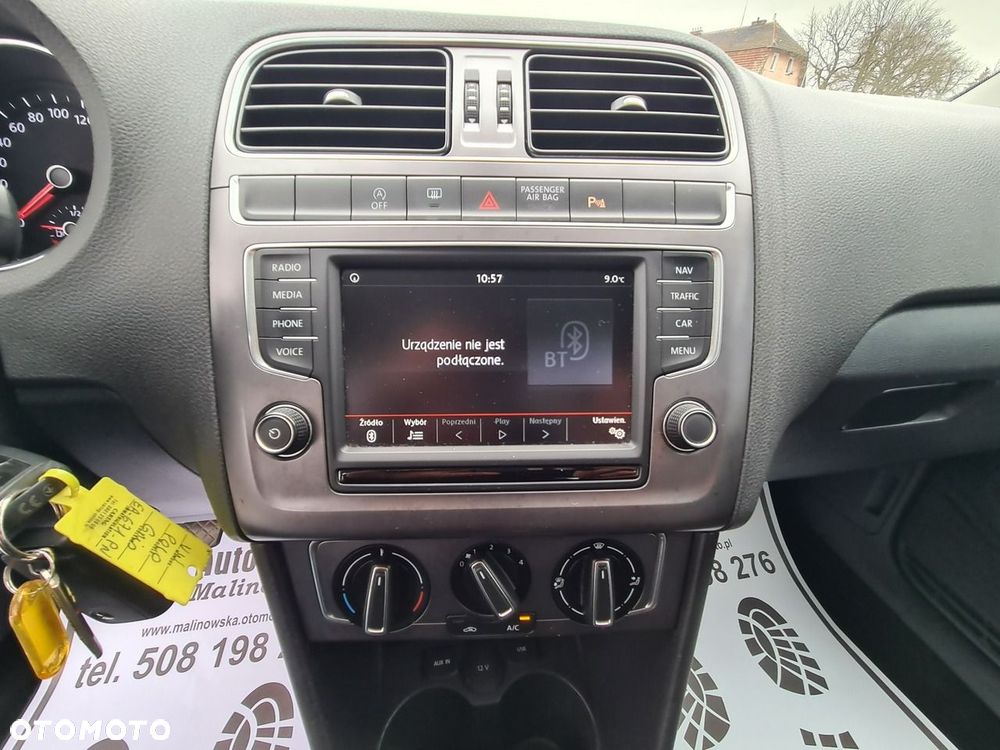 Volkswagen Polo 1.4 TDI Blue Motion Technology Lounge - 15