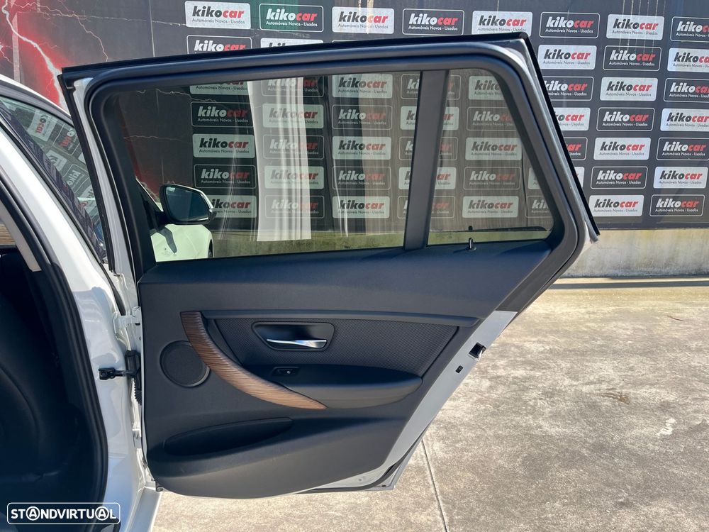 BMW 320 d Efficient Dynamics Edition Modern Line - 44