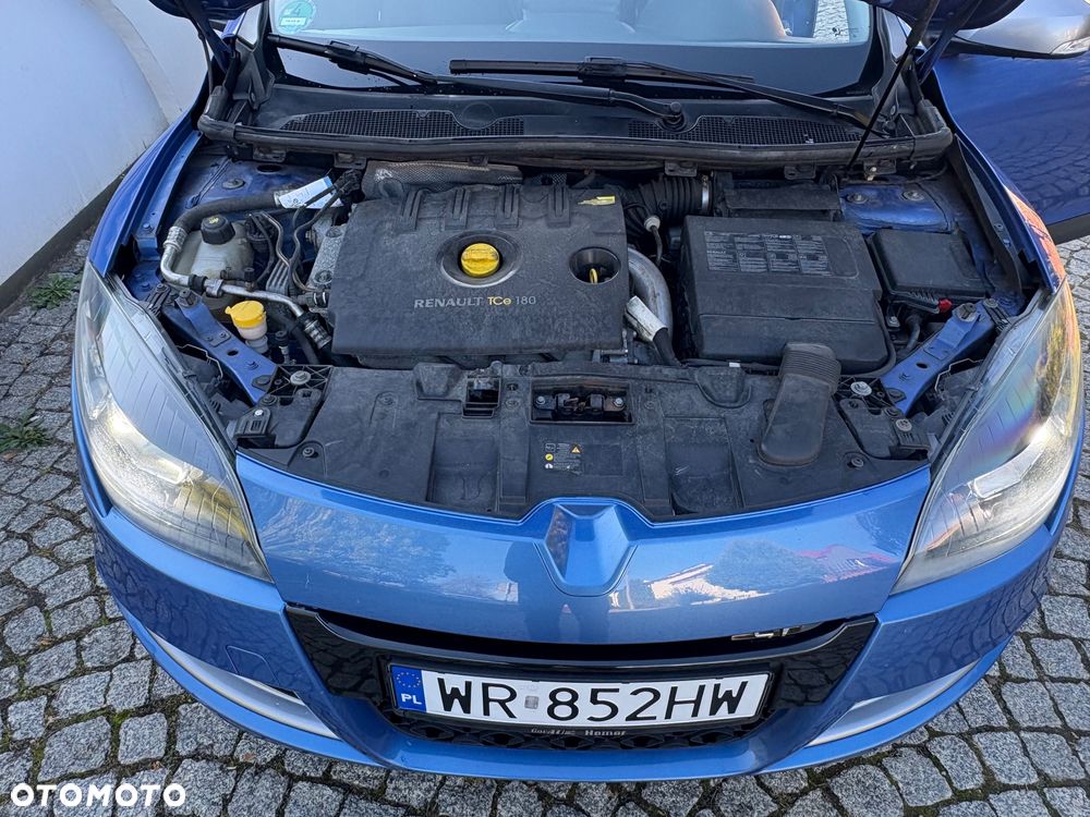 Renault Megane TCe 180 GT - 35