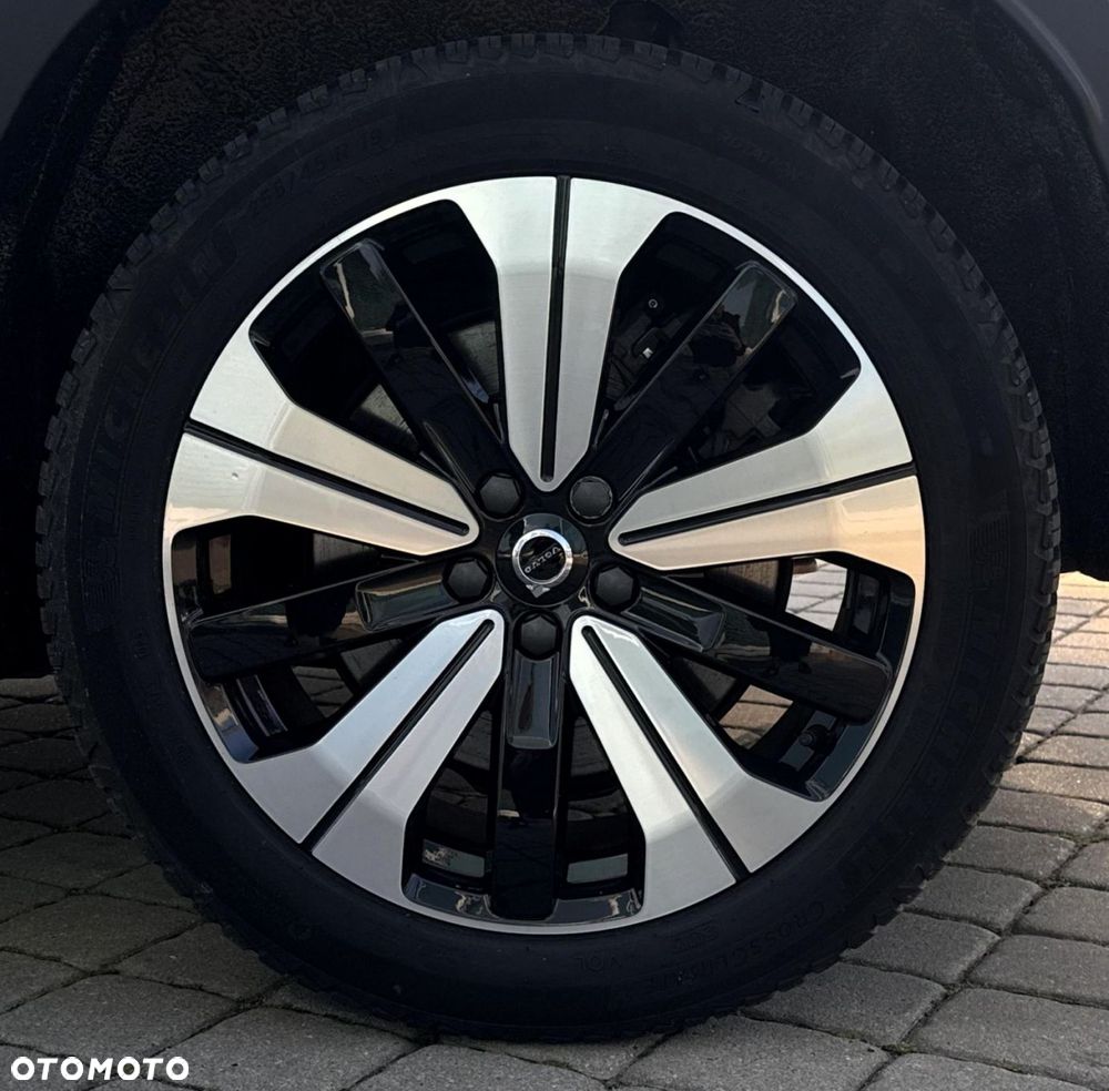 Volvo XC 40 - 33