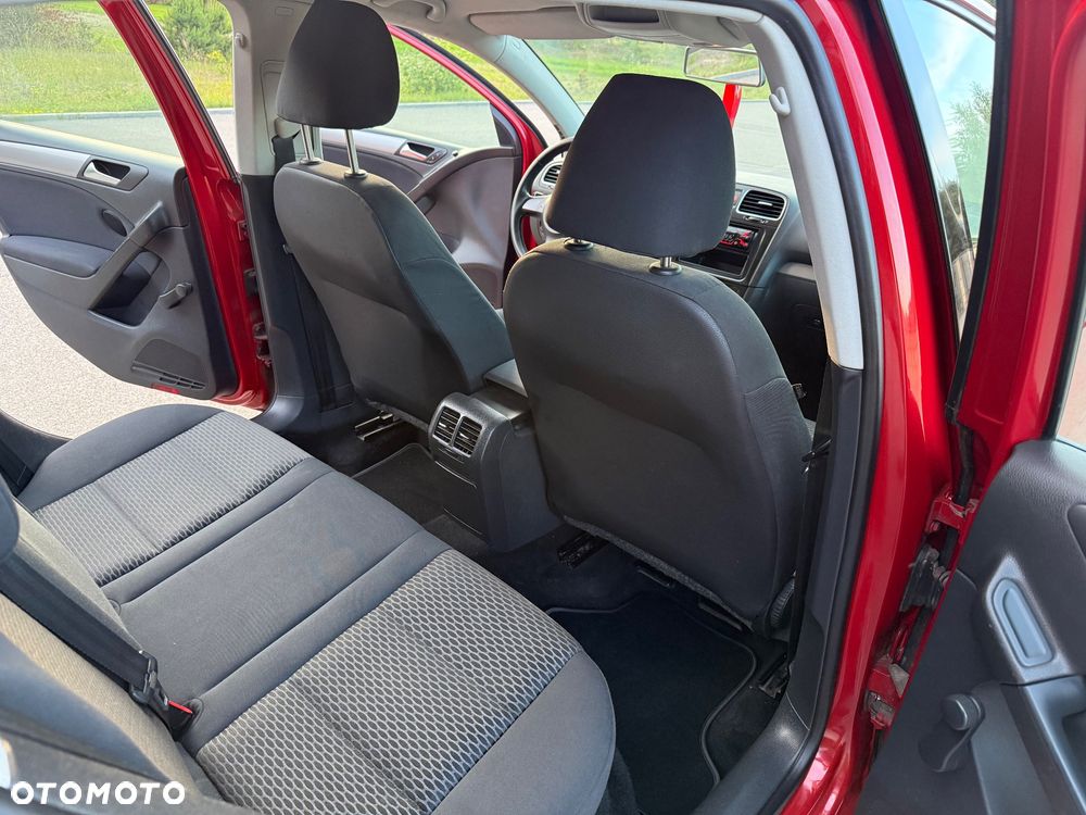 Volkswagen Golf 1.6 TDI BlueMot Comfortline - 22