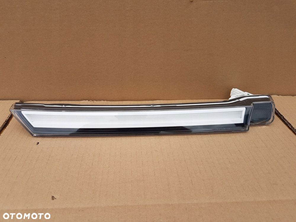 LAMPA LED DRL PRZÓD PRAWY VW ID7 ID.7 14A941654