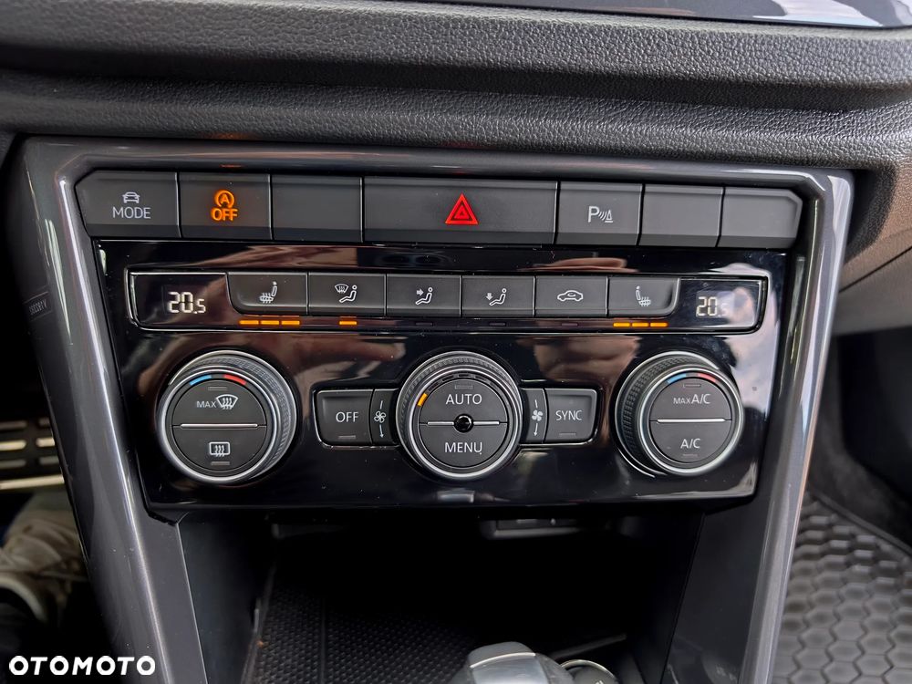 Volkswagen T-Roc 1.5 TSI ACT Premium DSG - 30