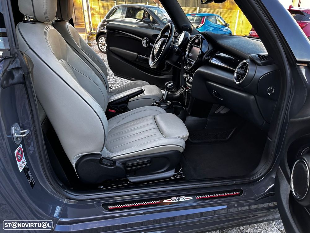 MINI 3 Portas John Cooper Works Auto Desportiva - 16