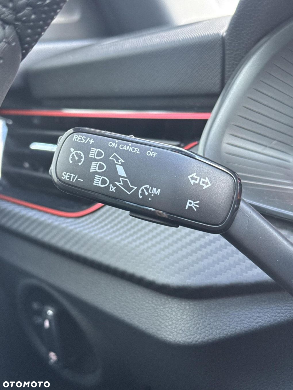 Skoda Kamiq 1.0 TSI Monte Carlo DSG - 17