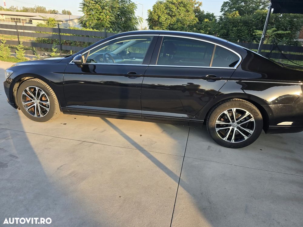 Volkswagen Passat 2.0 TDI DSG Highline - 4